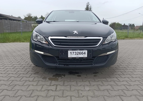 Peugeot 308 cena 25500 przebieg: 212000, rok produkcji 2014 z Szamotuły małe 379